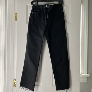 Topshop Moto Raw Hem Straight Jeans 26/32